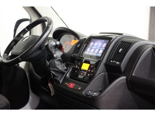 Opel Movano 2.2D 140 L2H2 2500KG TREKVERMOGEN ActivLease financial lease