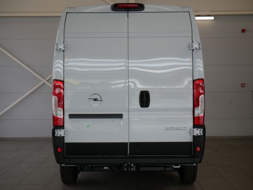 Opel Movano L2H2 3,5t 140pk | Achteruitrijcamera | Cruise Control | Navigatiesysteem ActivLease financial lease