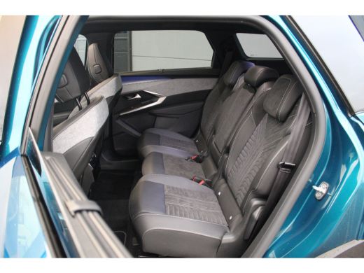 Peugeot 5008 1.2 Hybrid 145 GT | Pano | Elekt. Achterklep | Memory Stoel | Drive Assist | LED Matrix | Stoel +... ActivLease financial lease