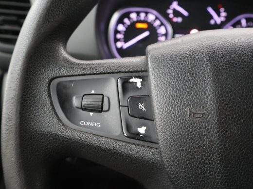 Peugeot Expert 231S 2.0 BlueHDI 120 PK PREMIUM + APPLE CARPLAY | TREKHAAK 2500 KG | NAVIGATIE | CRUISE CONTROL ActivLease financial lease