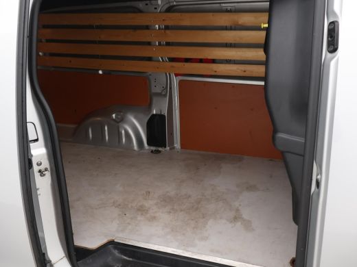 Peugeot Expert 231S 2.0 BlueHDI 120 PK PREMIUM + APPLE CARPLAY | TREKHAAK 2500 KG | NAVIGATIE | CRUISE CONTROL ActivLease financial lease