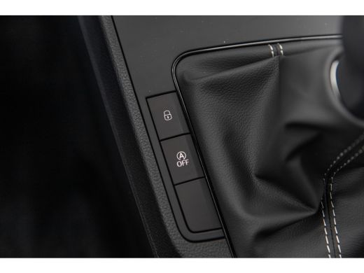 Seat Ibiza Style | Automatisch dimmende binnenspiegel | Buitenspiegels elektrisch verstelbaar | Koplampverli... ActivLease financial lease