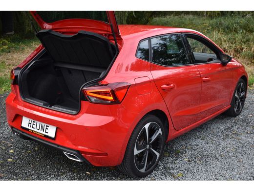Seat Ibiza TSI 116PK DSG FR-SPORT CAMERA/ACC/CARPLAY ActivLease financial lease