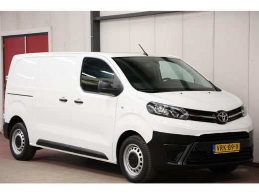 Toyota ProAce 2.0 D-4D Live L2H1 LANG ActivLease financial lease