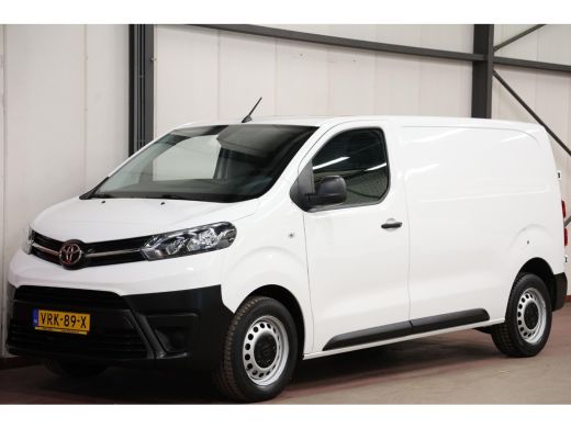 Toyota ProAce 2.0 D-4D Live L2H1 LANG ActivLease financial lease