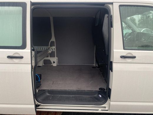 Volkswagen Transporter ABT Electrisch | L2H1 | PDC | 113 pk | Automaat | ActivLease financial lease