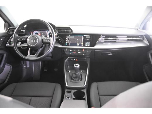 Audi A3 Limousine 35 TFSI *1ste Eigenaar*Navigatie*DAB* ActivLease financial lease