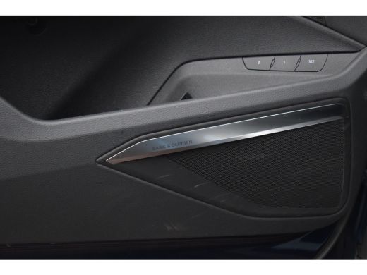 Audi e-tron 50 quattro Business edition 71 kWh | Apple CarPlay | B&O | Memory | Stoelverw. ActivLease financial lease