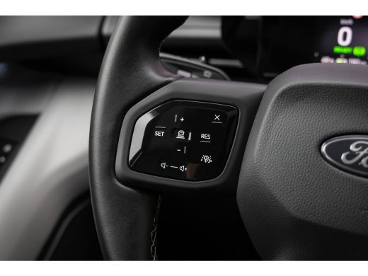 Ford Explorer Premium Extended Range RWD 77 kWh | DEMO-DEAL | Pano | Massage | 360 Camera | Matrix LED | Head-u... ActivLease financial lease