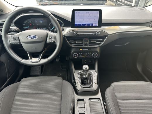 Ford Focus 1.0 125PK Titanium Business | NAVIGATIE| PARKEERSENSOREN V+A| CRUISE CONTROL| KEYLESS ENTRY&START... ActivLease financial lease