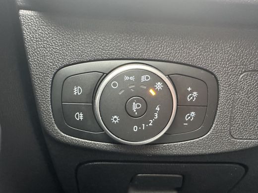 Ford Focus 1.0 125PK Titanium Business | NAVIGATIE| PARKEERSENSOREN V+A| CRUISE CONTROL| KEYLESS ENTRY&START... ActivLease financial lease