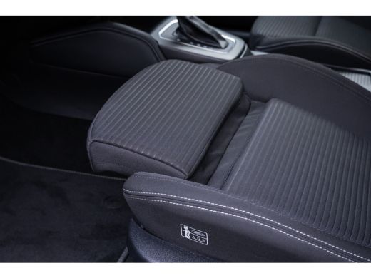 Ford Focus 1.0 EcoBoost Hybrid Titanium X | | Trekhaak | Cruise adaptief | Camera | Stuur/stoel/voorruit ver... ActivLease financial lease