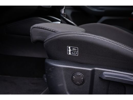 Ford Focus 1.0 EcoBoost Hybrid Titanium X | | Trekhaak | Cruise adaptief | Camera | Stuur/stoel/voorruit ver... ActivLease financial lease