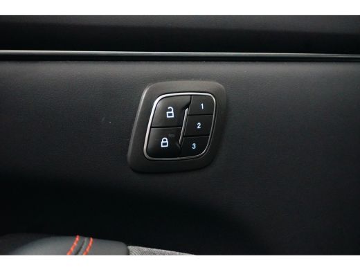 Ford Mustang Mach-E Mach-E Extended First Edition AWD 98 kWh | BTW auto | Adapt. Cruise | Pano | B&O | Standkachel | ... ActivLease financial lease