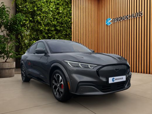 Ford Mustang Mach-E Mach-E Extended First Edition AWD 98 kWh | BTW auto | Adapt. Cruise | Pano | B&O | Standkachel | ... ActivLease financial lease