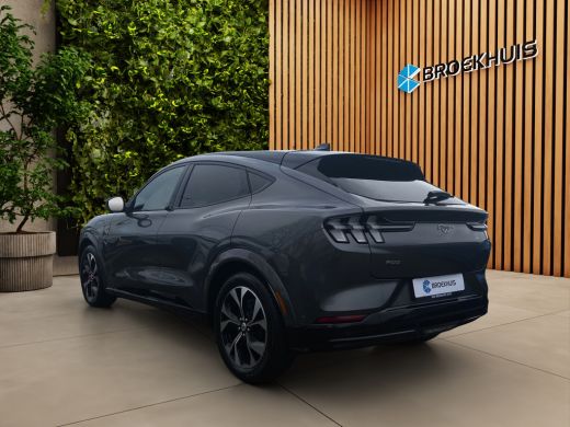 Ford Mustang Mach-E Mach-E Extended First Edition AWD 98 kWh | BTW auto | Adapt. Cruise | Pano | B&O | Standkachel | ... ActivLease financial lease