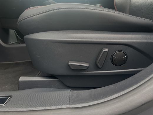 Ford Mustang Mach-E Mach-E Extended First Edition AWD 98 kWh | BTW auto | Adapt. Cruise | Pano | B&O | Standkachel | ... ActivLease financial lease