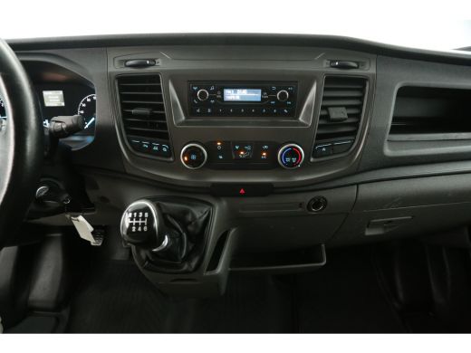 Ford Transit 2.0 TDCI L2H2 | Airco | Cruise | 3-Zits | 2xSchuifdeur | Parkeersens. ActivLease financial lease