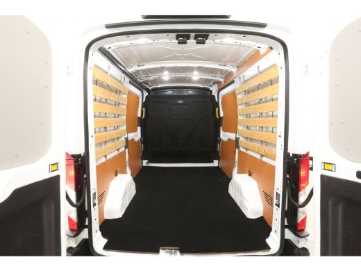 Ford Transit 2.0 TDCI L2H2 | Airco | Cruise | 3-Zits | 2xSchuifdeur | Parkeersens. ActivLease financial lease