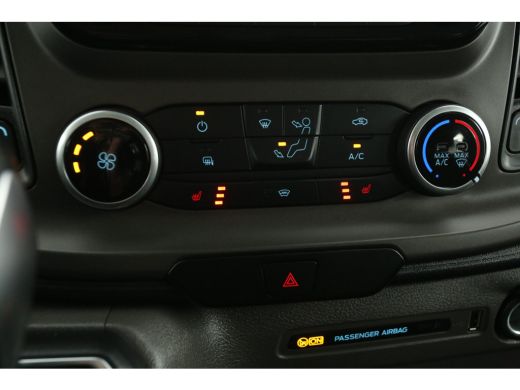 Ford Transit Custom 320 2.0 TDCI L2H1 | DC | Automaat | Adap. Cruise | Camera | Carplay | Trekh. | Stoelverw. ActivLease financial lease