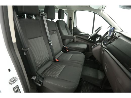 Ford Transit Custom 320 2.0 TDCI L2H1 | DC | Automaat | Adap. Cruise | Camera | Carplay | Trekh. | Stoelverw. ActivLease financial lease