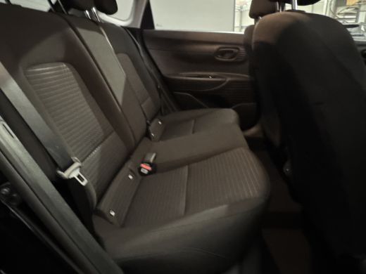 Hyundai i20 1.0 T-GDI Comfort Camera | Stoel/Stuurverwarming | Digitaal Dashboard | Parkeersensoren | Carplay... ActivLease financial lease