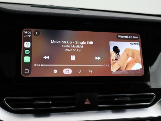 Kia e-Niro DYNAMICPLUSLINE 64 kWh + SCHUIFDAK | CARPLAY | CAMERA | STOEL/STUUURWIELVERW. ActivLease financial lease