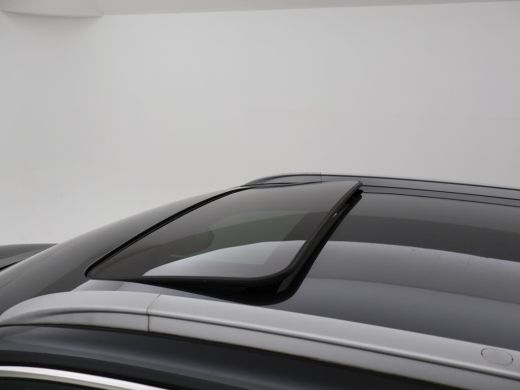 Kia e-Niro DYNAMICPLUSLINE 64 kWh + SCHUIFDAK | CARPLAY | CAMERA | STOEL/STUUURWIELVERW. ActivLease financial lease