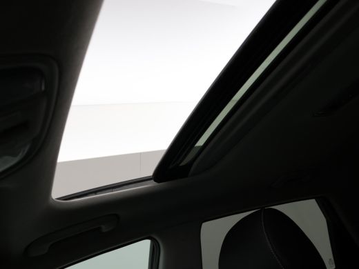 Kia e-Niro DYNAMICPLUSLINE 64 kWh + SCHUIFDAK | CARPLAY | CAMERA | STOEL/STUUURWIELVERW. ActivLease financial lease