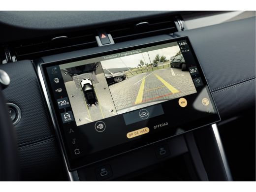 Land Rover Discovery Sport P300e PHEV Dynamic SE | Drive Assist Pack | Panoramadak | Verw voortoelen | Meridian | Leder ActivLease financial lease