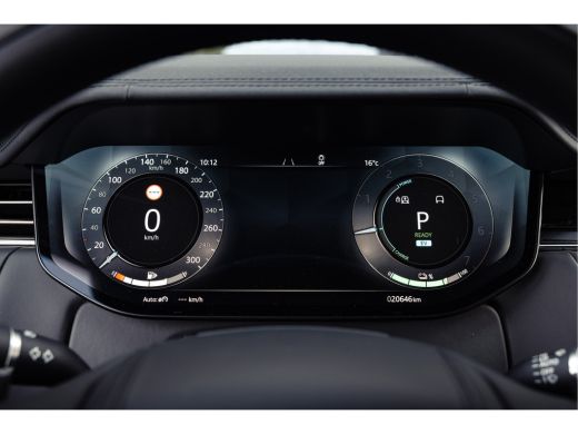 Land Rover Range Rover 3.0 P460e HSE PHEV | 23 Inch Gloss Black | Shadow Pack | El.trekhaak | Pano | Head-up | Softclos ActivLease financial lease