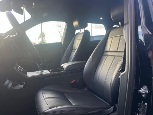 Land Rover Range Rover Evoque P300e AWD R-Dynamic S | Keyless | El. achterklep | Cold Climate | 20 Inch | Stoelverwarming | Leder ActivLease financial lease