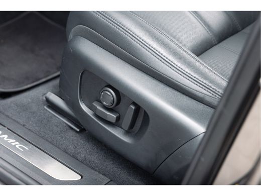 Land Rover Range Rover Evoque P300e AWD R-Dynamic S | Pano | Black Pack | 20 Inch | Cold Climate | Adaptieve Cr Control | Stoel... ActivLease financial lease