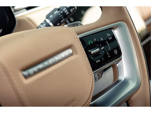 Land Rover Range Rover P550e HSE PHEV | 23" Diamond Turned velgen | Massage Stoelen | Shadow Exterior Pack | ActivLease financial lease