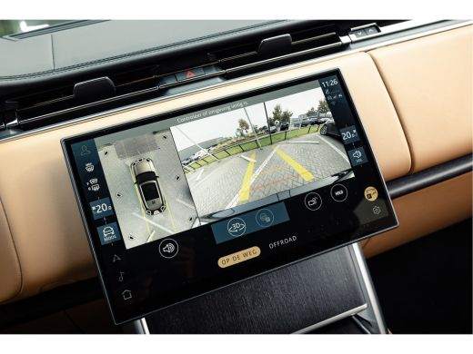 Land Rover Range Rover P550e HSE PHEV | 23" Diamond Turned velgen | Massage Stoelen | Shadow Exterior Pack | ActivLease financial lease