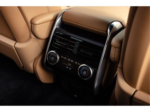 Land Rover Range Rover P550e HSE PHEV | 23" Diamond Turned velgen | Massage Stoelen | Shadow Exterior Pack | ActivLease financial lease