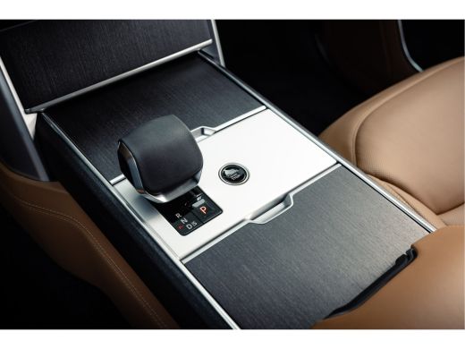 Land Rover Range Rover P550e HSE PHEV | 23" Diamond Turned velgen | Massage Stoelen | Shadow Exterior Pack | ActivLease financial lease