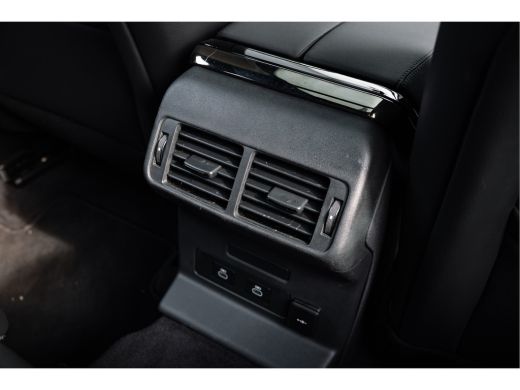 Land Rover Range Rover Velar P400e AWD Dynamic SE PHEV | Pano | Black Pack | Adaptieve Cr Control ActivLease financial lease