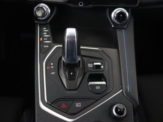 Lynk & Co 01 1.5 Plug In | Panoramadak | Trekhaak | Infinity by Harman | 360 Camera | Adaptive cruise | Stoelv... ActivLease financial lease