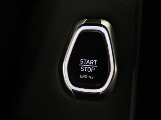 Lynk & Co 01 1.5 Plug In | Panoramadak | Trekhaak | Infinity by Harman | 360 Camera | Adaptive cruise | Stoelv... ActivLease financial lease