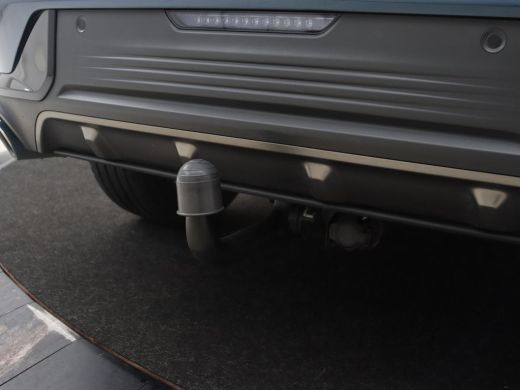 Lynk & Co 01 1.5 Plug In | Panoramadak | Trekhaak | Infinity by Harman | 360 Camera | Adaptive cruise | Stoelv... ActivLease financial lease