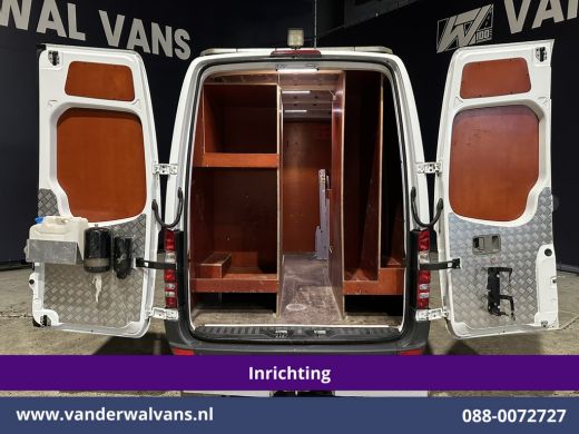 Mercedes-Benz Sprinter 316 CDI 164pk L2H2 inrichting Euro6 Airco | 2800kg trekhaak | Cruisecontrol Parkeersensoren, Chau... ActivLease financial lease