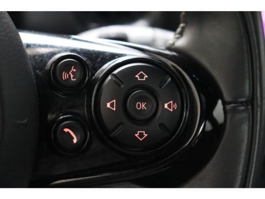 Mini Countryman Cooper S ALL4 Automaat / Panoramadak / JCW Sport Stoel / Achteruitrijcamera / Comfort Access / LE... ActivLease financial lease