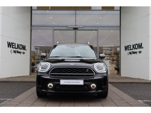 Mini Countryman Cooper S ALL4 Automaat / Panoramadak / JCW Sport Stoel / Achteruitrijcamera / Comfort Access / LE... ActivLease financial lease