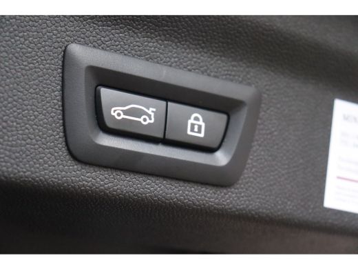 Mini Countryman Cooper S ALL4 Automaat / Panoramadak / JCW Sport Stoel / Achteruitrijcamera / Comfort Access / LE... ActivLease financial lease