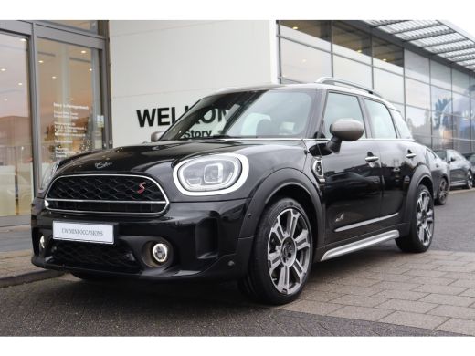 Mini Countryman Cooper S ALL4 Automaat / Panoramadak / JCW Sport Stoel / Achteruitrijcamera / Comfort Access / LE... ActivLease financial lease