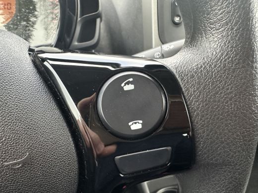 Peugeot 108 1.0 e-VTi Active | BLUETOOTH| AIRCO| MISTLAMP VOOR| LED DAGRIJVERLICHTING| ORG. NEDERLANDS| ActivLease financial lease