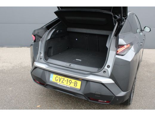 Peugeot 3008 1.2 Hybrid 136 GT | Automaat | Navigatie | Camera | Panorama/schuifdak | Lederen bekleding | 25.0... ActivLease financial lease