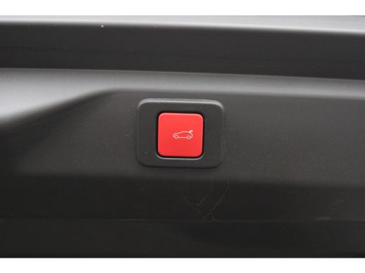 Peugeot 3008 1.2 Hybrid 136 GT | Automaat | Navigatie | Camera | Panorama/schuifdak | Lederen bekleding | 25.0... ActivLease financial lease