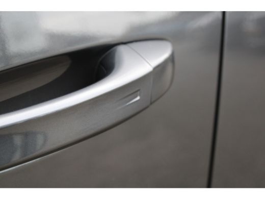 Peugeot 3008 1.2 Hybrid 136 GT | Automaat | Navigatie | Camera | Panorama/schuifdak | Lederen bekleding | 25.0... ActivLease financial lease